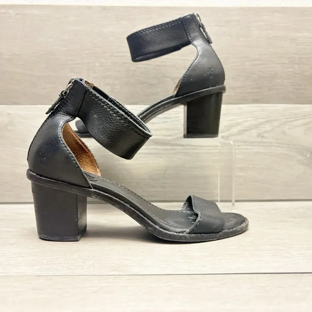 Frye Brielle Sandals Black Leather Back Zip Stacked Heel Sandal Women’s Size 6M